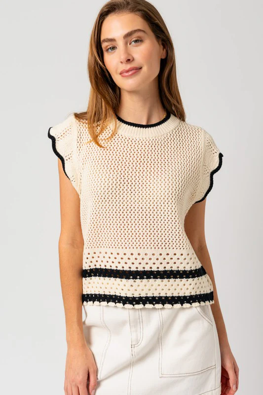 Round Neck Ruffle Sleeveless Color Contrast Top - Stylemaxs