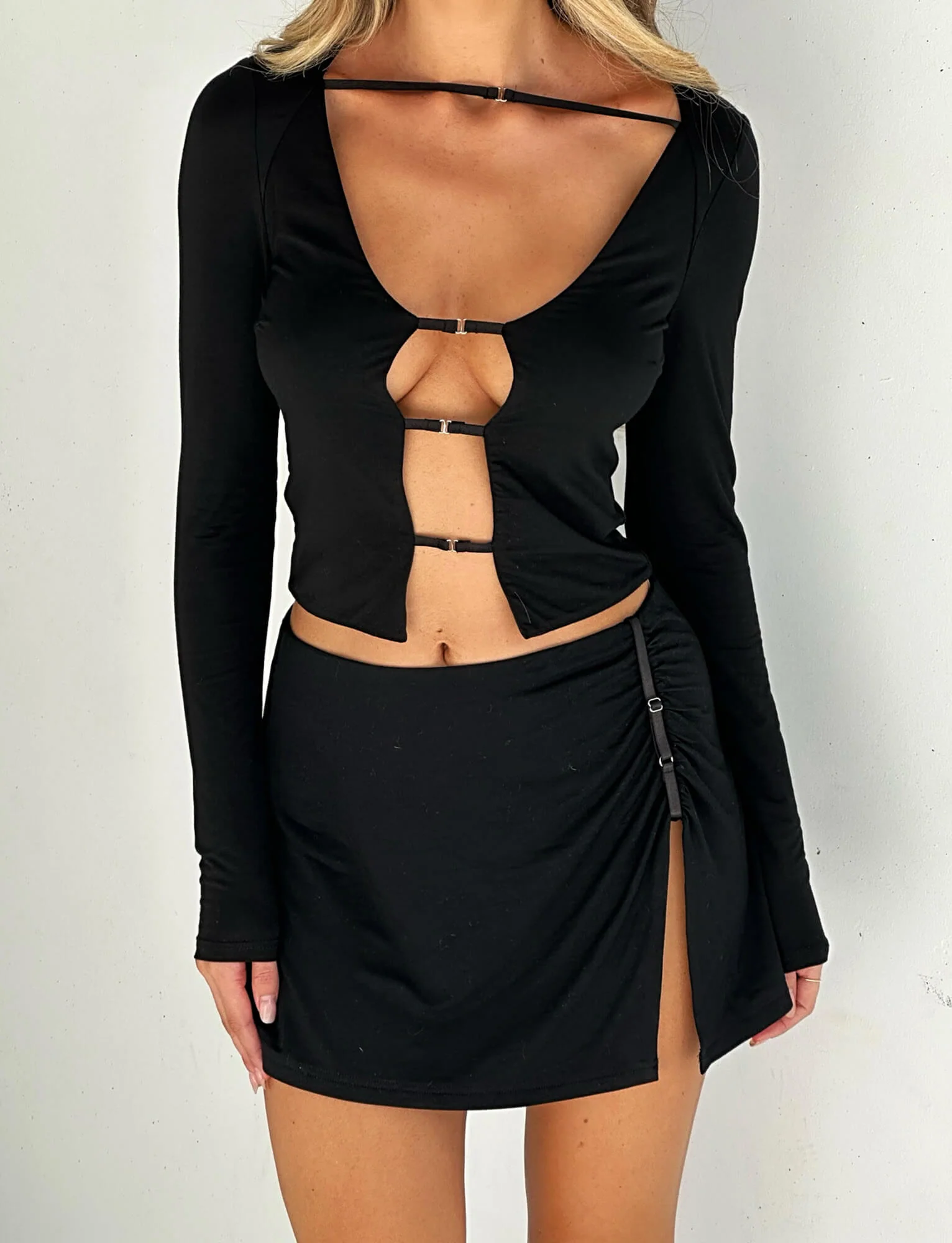 ALANI SKIRT - BLACK - Stylemaxs