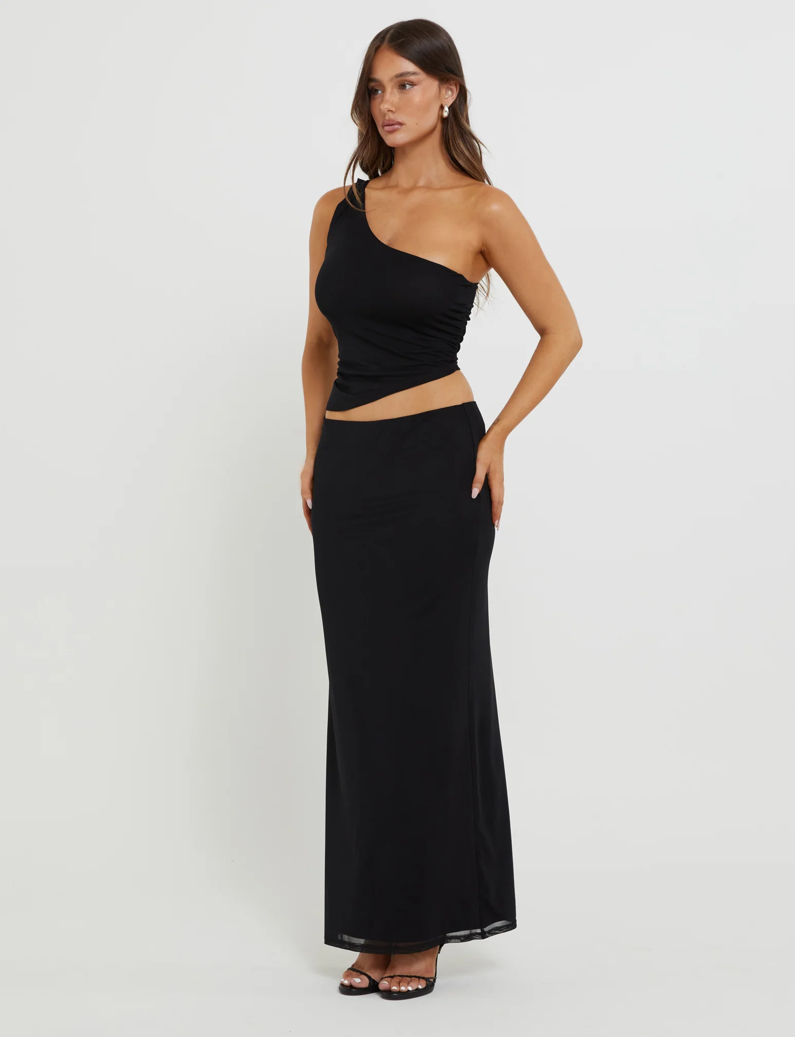 DEANNA MAXI SKIRT - BLACK - Stylemaxs